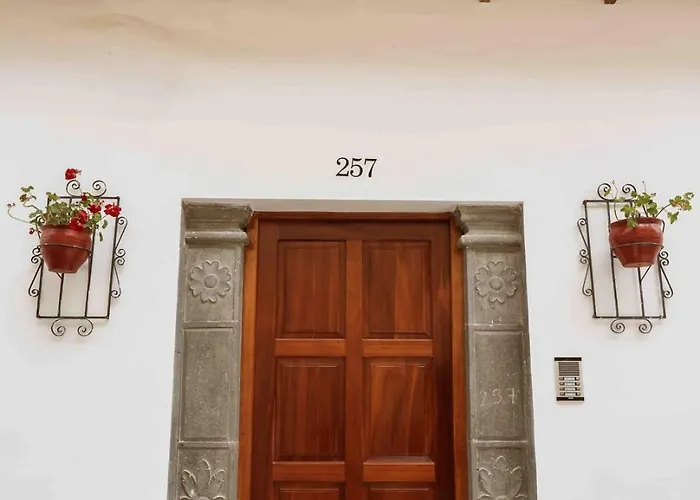 San Blas Boutique Workspace&inca Heart * Cusco